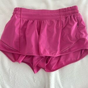 Rare color Lululemon 2.5 in hotty hot shorts